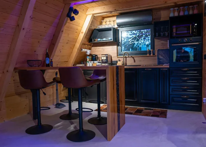 شاليه Charda Laktaši